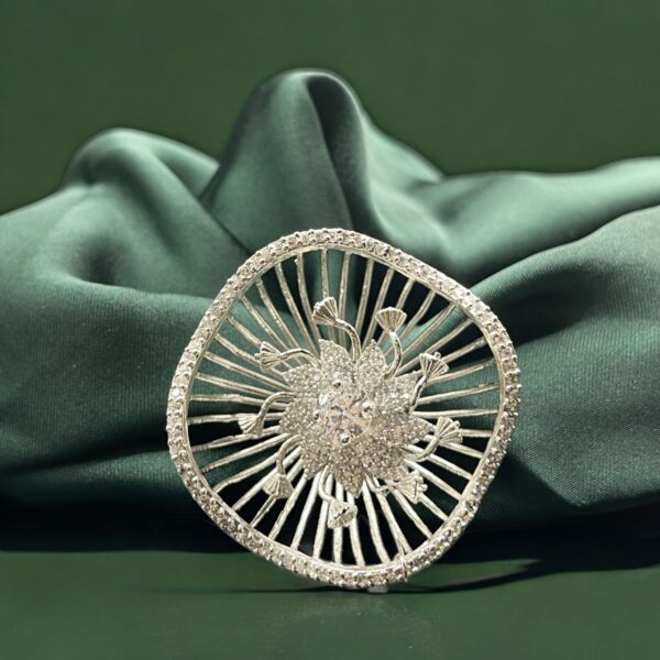 STATEMENT RING