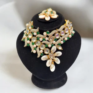 TRENDY NECKLACE 1