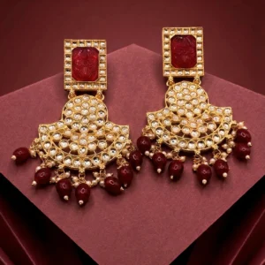 MAROON SQUARA EARRINGS