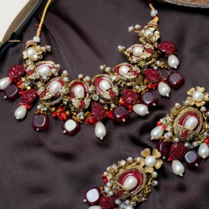 MAROON STONE SET
