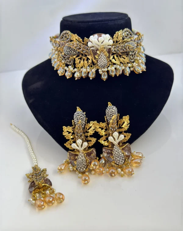 DESIGNER SET CHAMPAGNE 1
