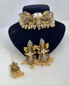 DESIGNER SET CHAMPAGNE 1