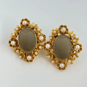 FLORAL STUD BROWN