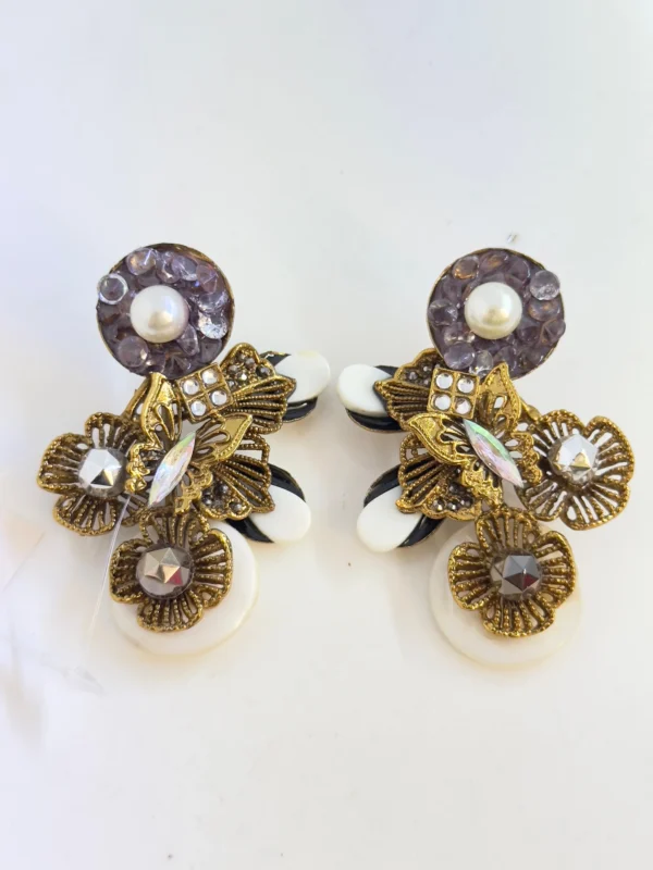 BUTTERFLY EARRINGS..