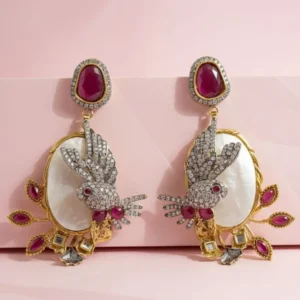 EAGLE MAGENTA EARRINGS