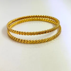 ROYAL BANGLES
