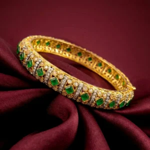 SQUARISH GREEN BANGLE