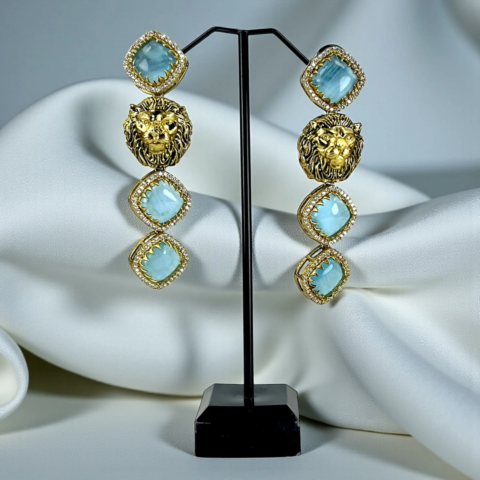 AQUA LION EARRINGS