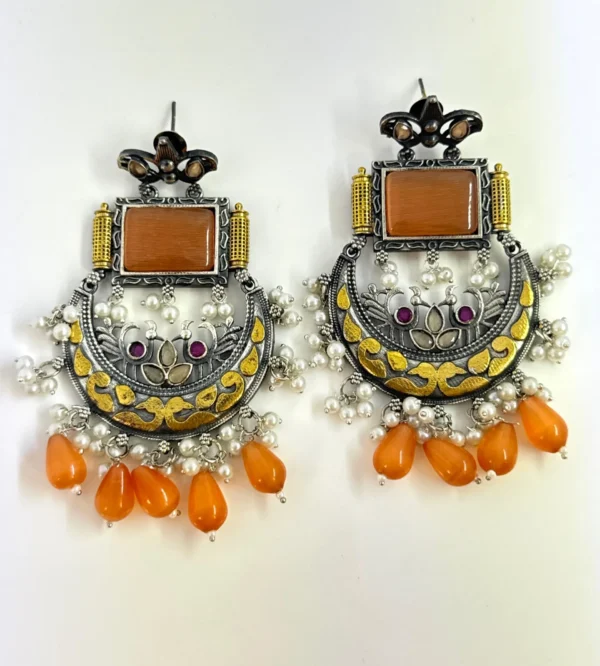 AURA EARRINGS