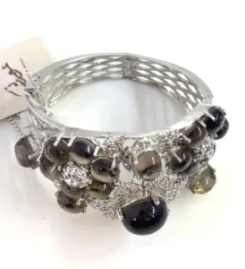 BLOSSOM GREY BANGLE 1