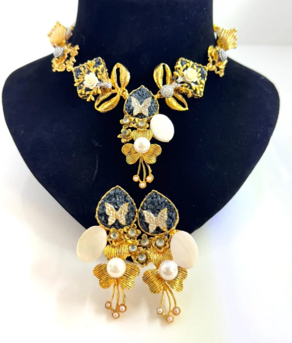BUTTERFLY NECKLACE SET