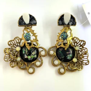 CHARCOAL BLACK EARINGS