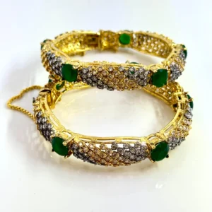 CHARMING BANGLES 1