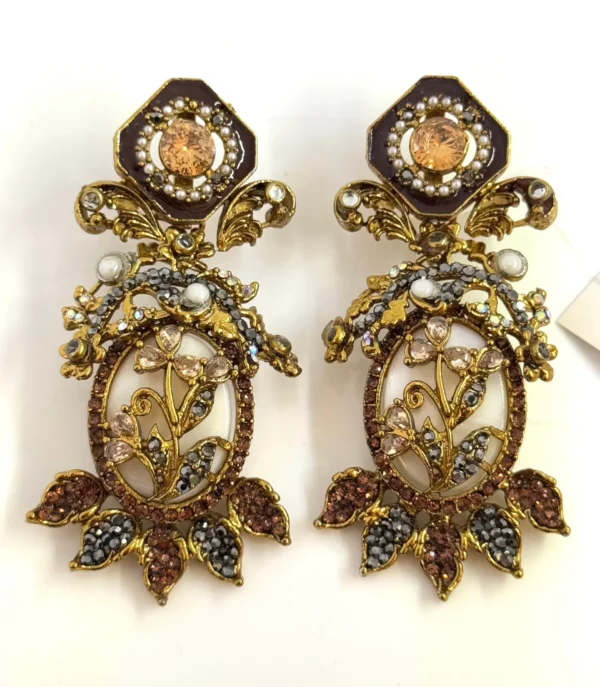 CLASSIC BRONZE EARRINGS