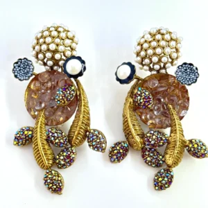 CLUSTER EARRINGS...