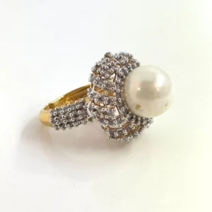 CRCULAR WHITE RING 1