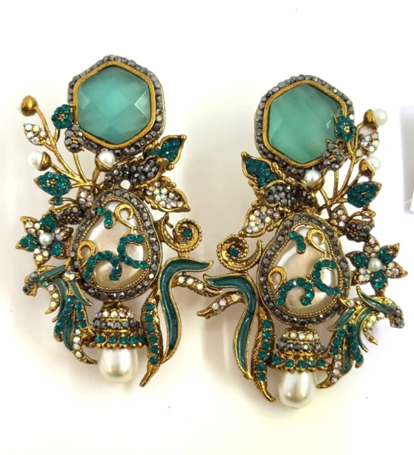 DESIGNER EMERLD EARRINGS