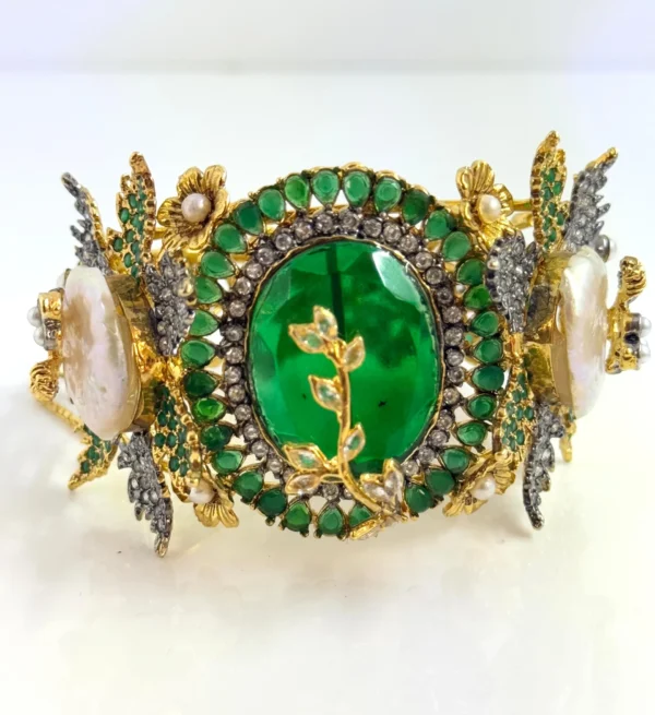 FLORAL GREEN BANGLE