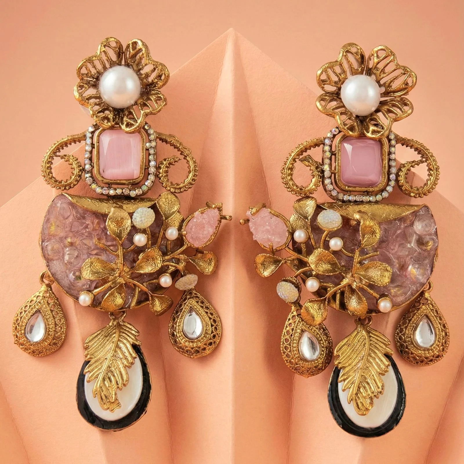 FLORAL PINK EARRINGS