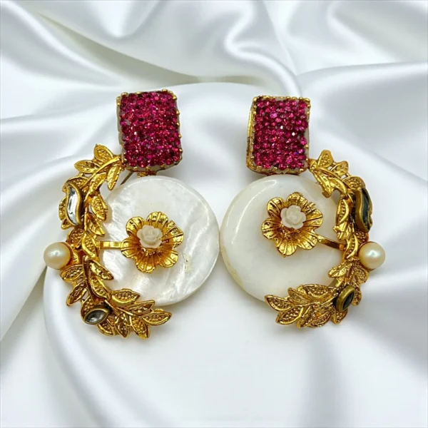 GEM GLINT EARRINGS1