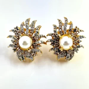 OPAL WHITE EAR STUDS