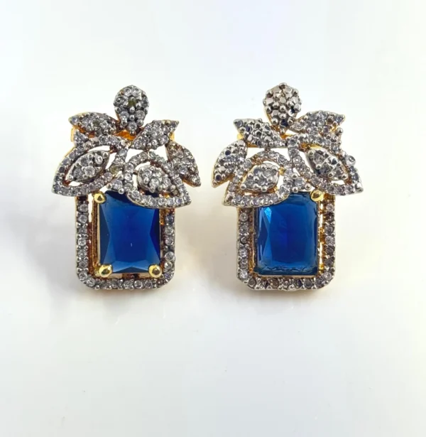 PETAL BLUE EAR STUDS