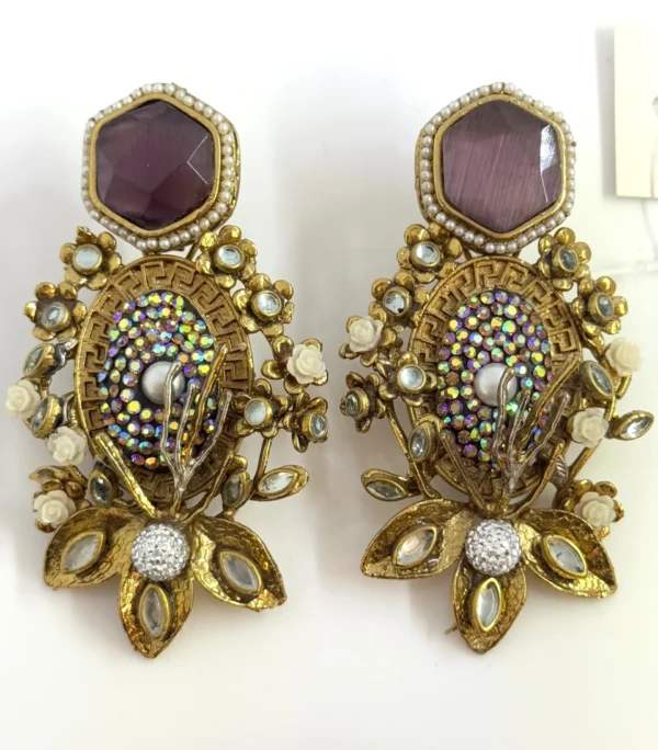 PETAL LAVENDER EARRINGS