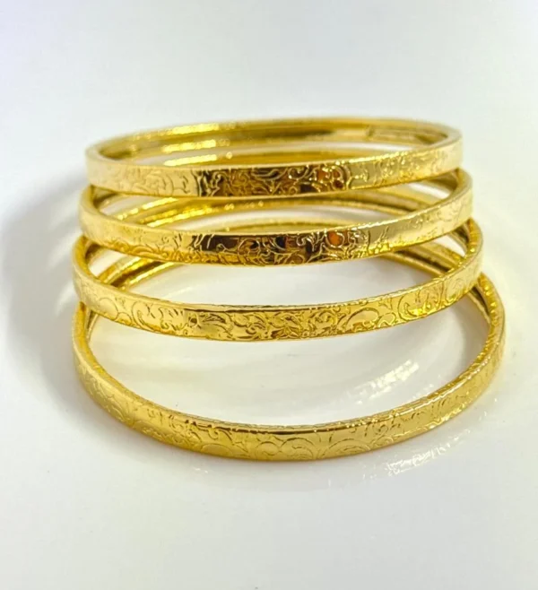 SHINY BANGLES