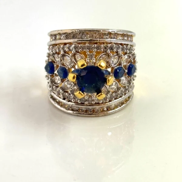 SHINY BLUE RING