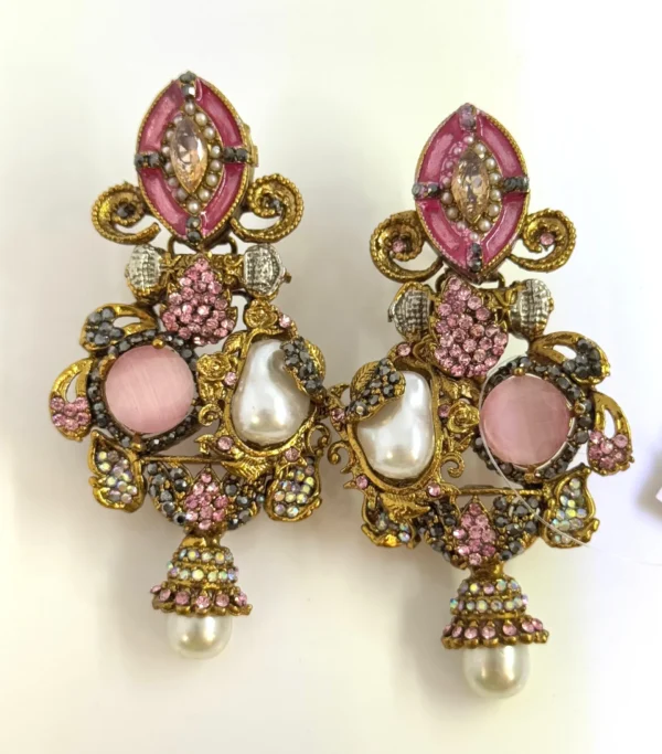 SHINY PINK EARRINGS