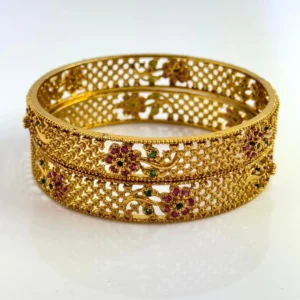 SLEEK FLORAL BANGLES
