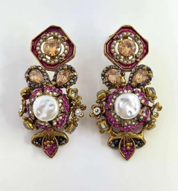 SQUARA MAGENTA EARRINGS