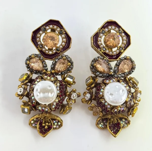 SQUARA MAROON EARRINGS