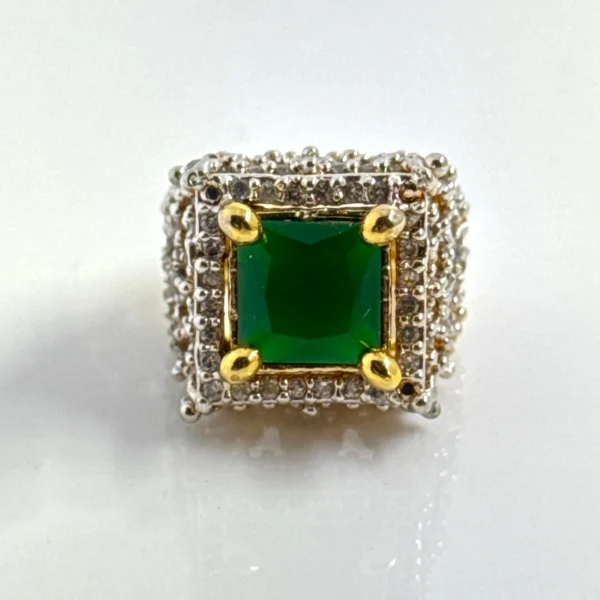 SQUARISH GREEN RING