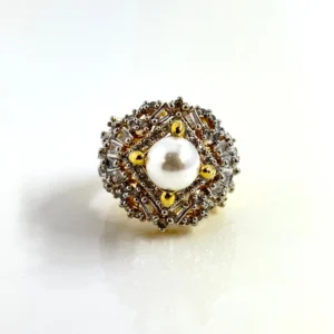ZIRCON WHITE RING