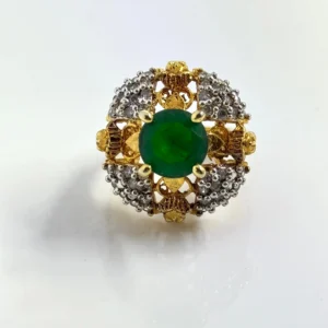 ZIRCONIAN EMERALD EING