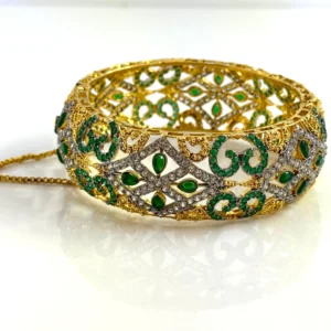 CHARMING BANGLE ..