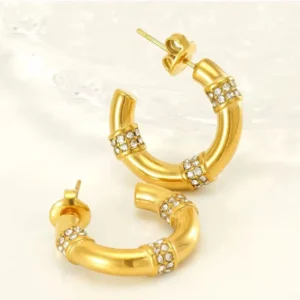 CLASSIC EARRINGS