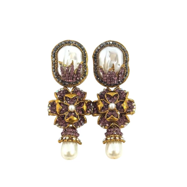 DAZZLING LAVENDER EARRINGS..