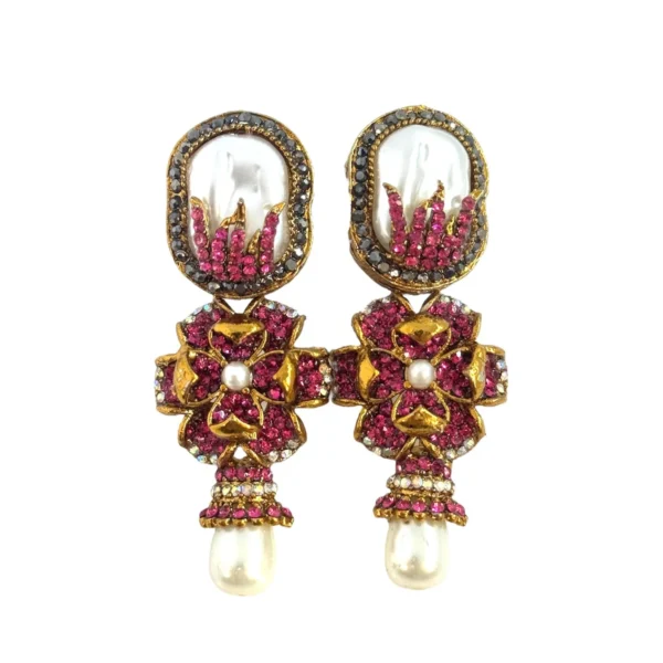 DAZZLING MAGENTA EARRINGS..