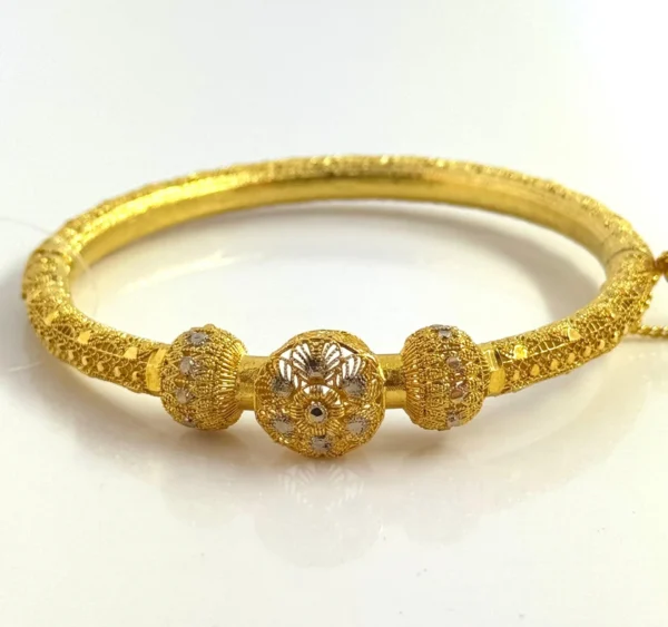 FLORAL SLEEK BANGLE