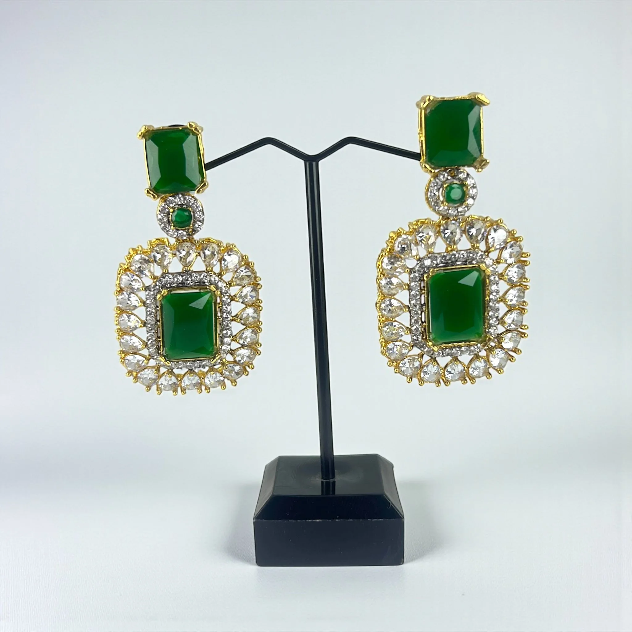 GREEN STONE EARRINGS