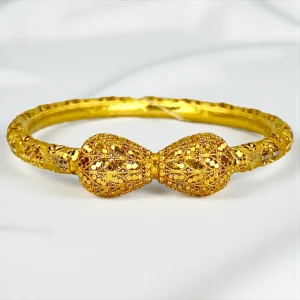 INFINITE BANGLE ..
