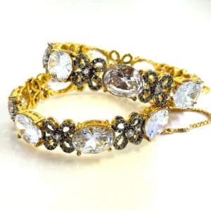 OVAL WHITE BANGLES 2