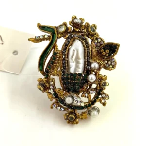 PETAL EMERALD RING 1