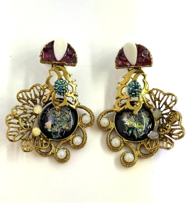 RUBY CHARCOAL EARRINGS