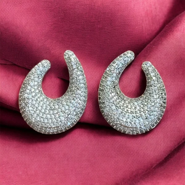 SPARKLE STUDS