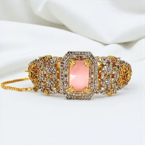 SQUARA PINK BANGLE (1)