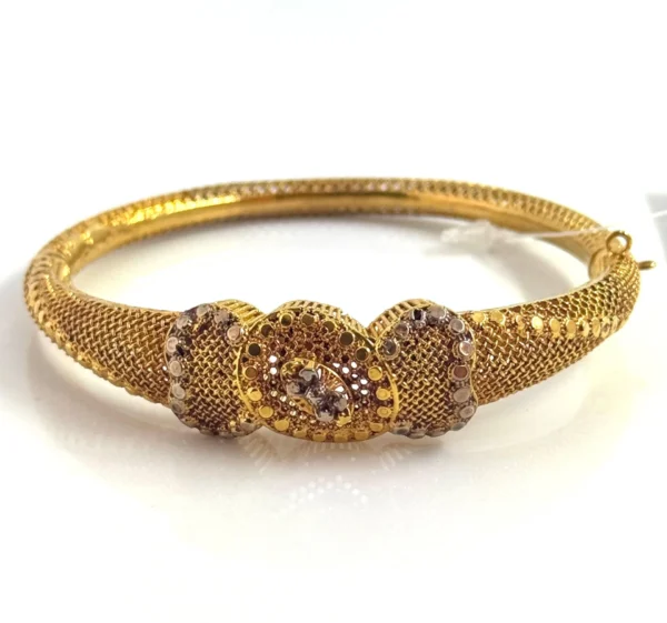 STYLISH GOLD PLATED BANGLE