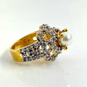 WHITE SLEEK RING 1